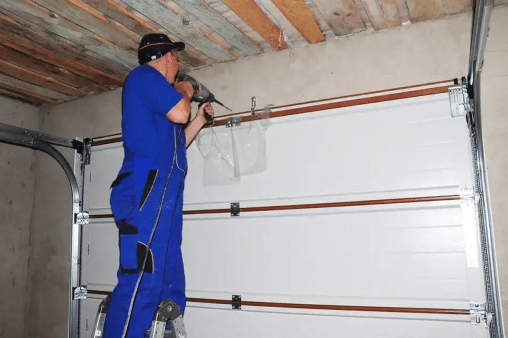 Emergency Garage Door Repair Cost in Centennial